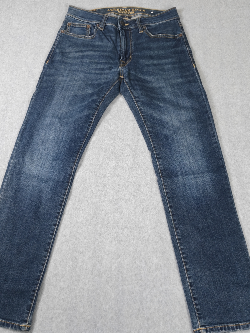 American Eagle Outfitters Men’s Dark Blue Straight Jeans